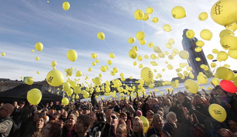 Kiitos, että vaadit Evgenian ja Svetlanan vapauttamista! Tekisitkö seuraavaksi lahjoituksen? 💛