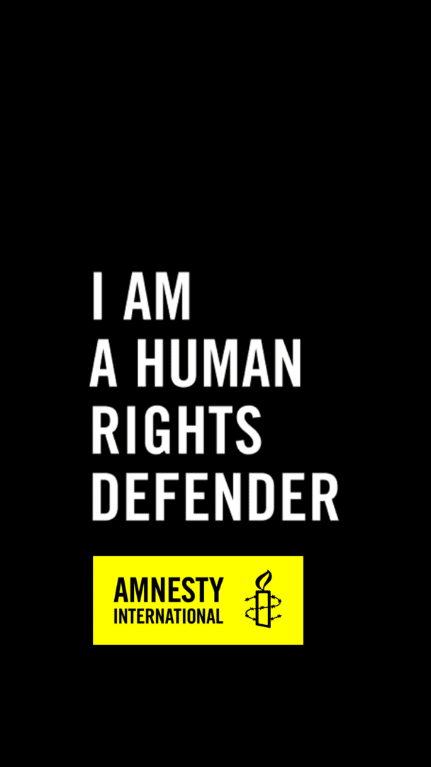 Mustalla taustalla teksti: I am a human rights defender.