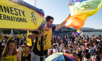 Budapest Pride 2025 -osallistujia.